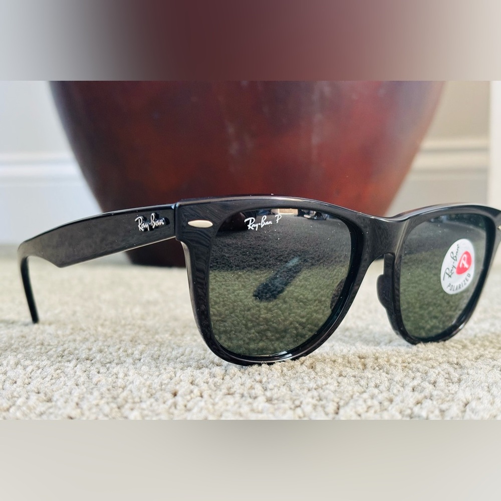 Brand New Never Worn Ray Ban Sunglasses